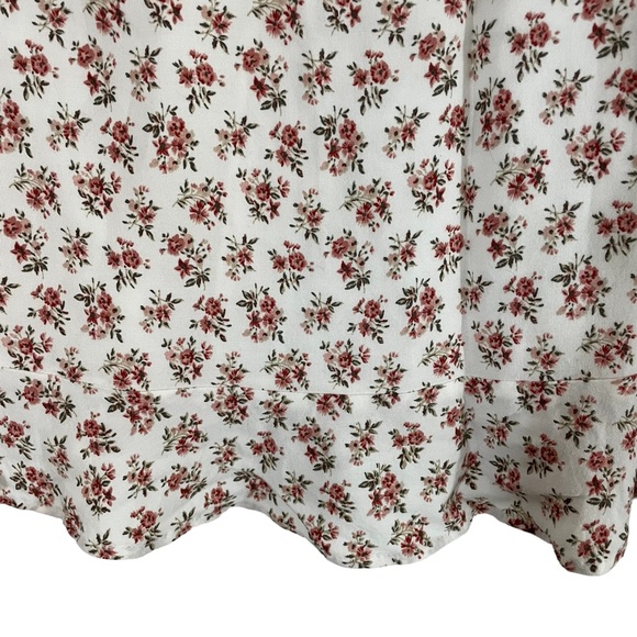 Hollister Ultra High Rise Skirt Size M - Picture 5 of 10